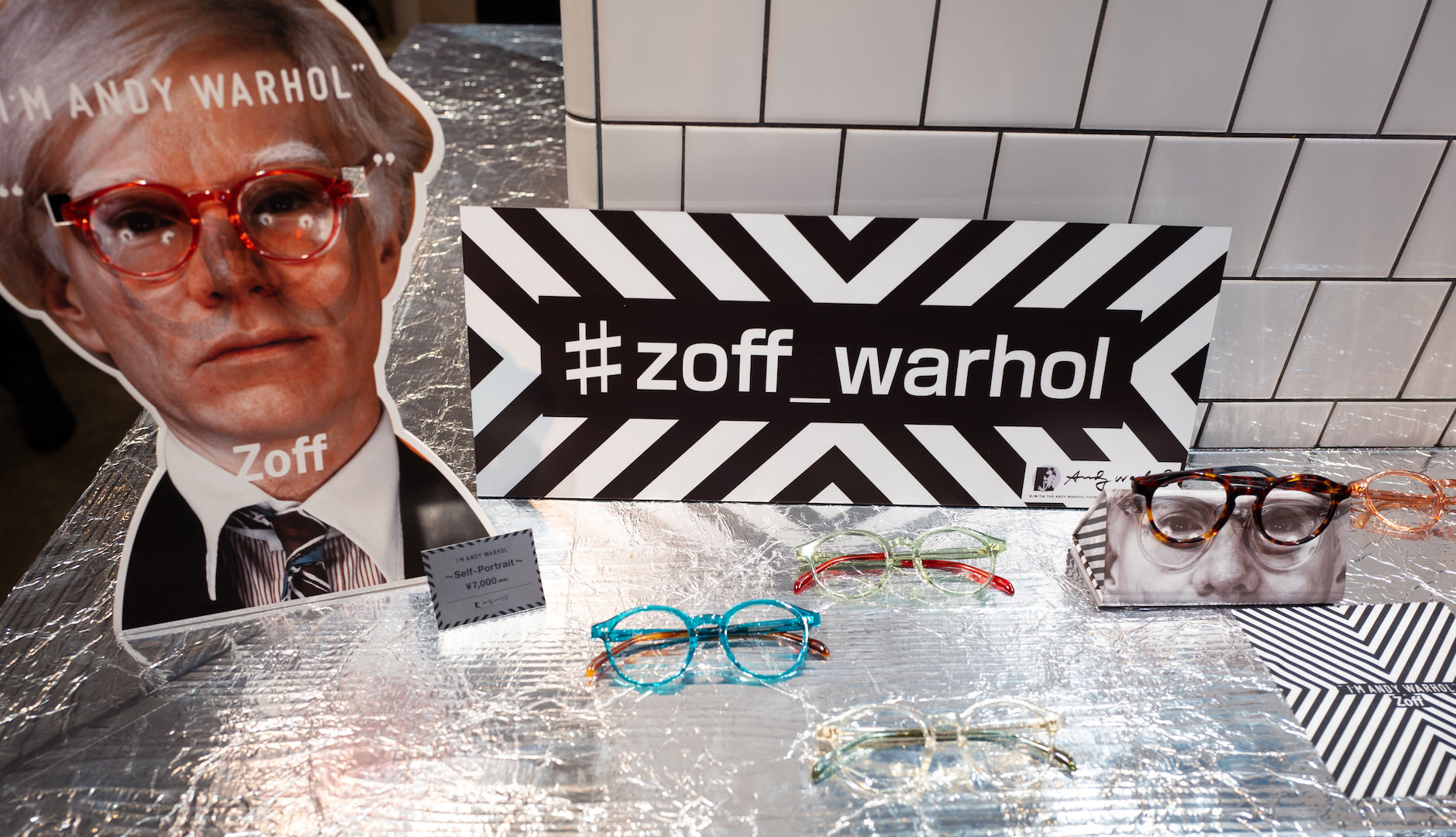 コラボ企画 現代アーティスト系アイウェア Zoff アンディ ウォーホル I M Andy Warhol